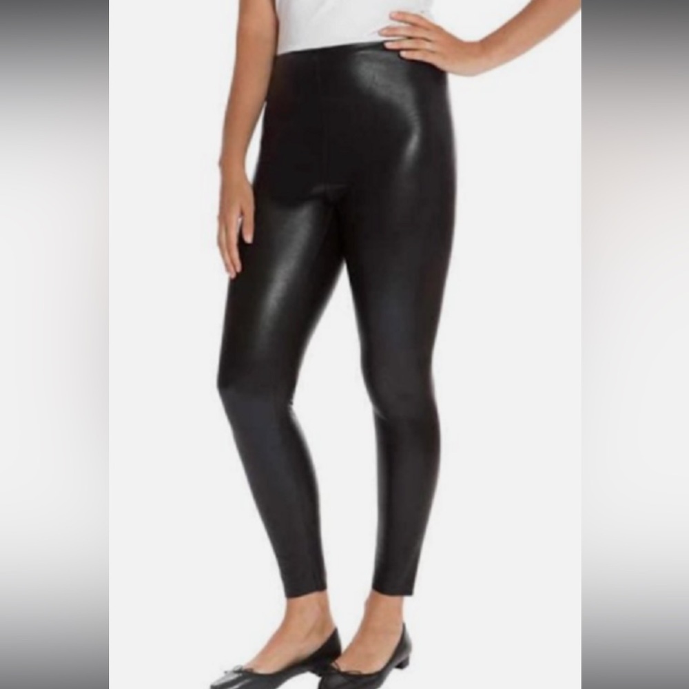 Faux leather Mario Serrani Italy leggings NWT fleece lined leggings